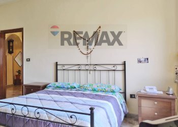 Camera / camera da letto - Four-room apartment Via Appia
 
41, Caivano - photo 24