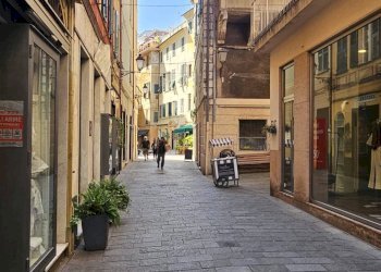 Edificio all\'aperto - Two-room apartment via Campana
 
28/1, Varazze - photo 3