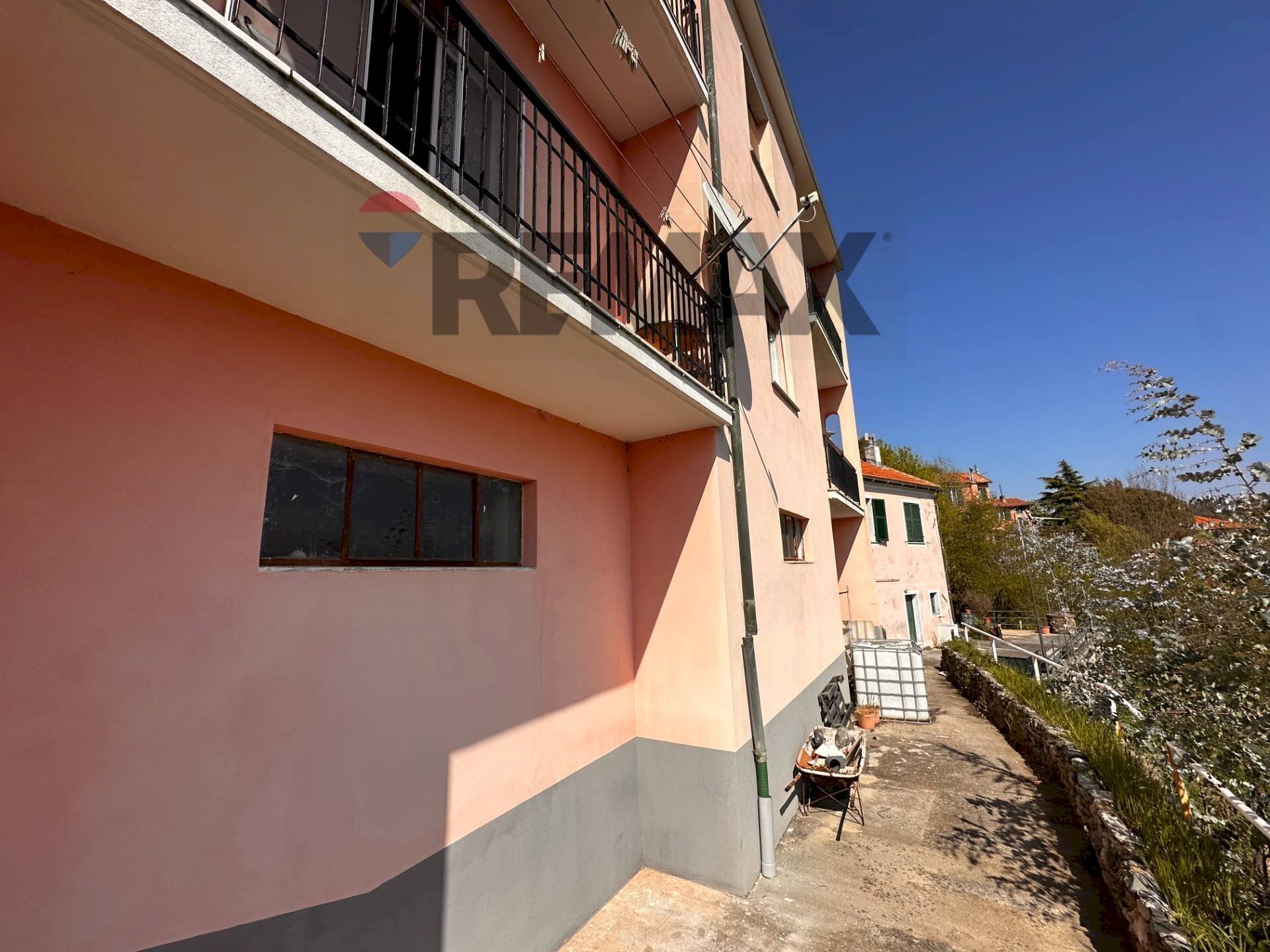 Edificio all\'aperto - Quadrilocale Via Ronco
 
17, Quiliano - foto 2