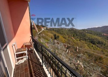 Balcone - Quadrilocale Via Ronco
 
17, Quiliano - foto 7