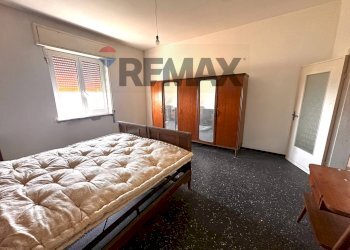 Camera / camera da letto - Four-room apartment Via Ronco
 
17, Quiliano - photo 14