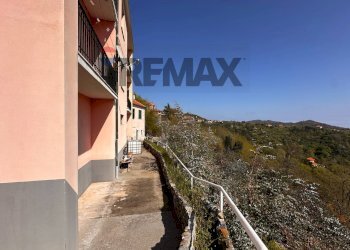 Edificio all\'aperto - Four-room apartment Via Ronco
 
17, Quiliano - photo 35