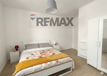 Camera / camera da letto - Four-room apartment via simonetto
 
16, L'Aquila - photo 9