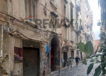 Edificio all\'aperto - Quadrilocale Vico Concordia
 
15, Napoli - foto 2