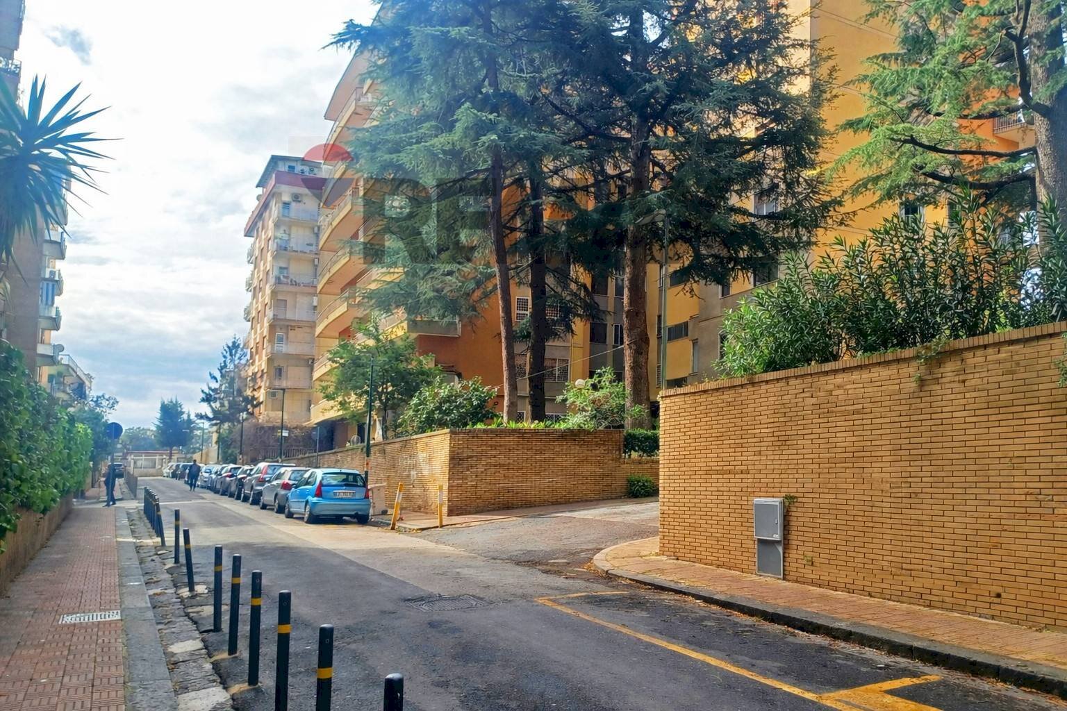 Edificio all\'aperto - Four-room apartment Viale delle Mimose
 
10, Napoli - photo 2