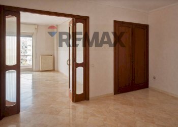 Stanza vuota - Four-room apartment Viale delle Mimose
 
10, Napoli - photo 10