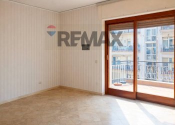 Stanza vuota - Four-room apartment Viale delle Mimose
 
10, Napoli - photo 23
