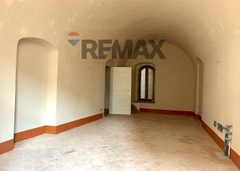 Stanza vuota - Trilocale Riva di Solto - foto 14