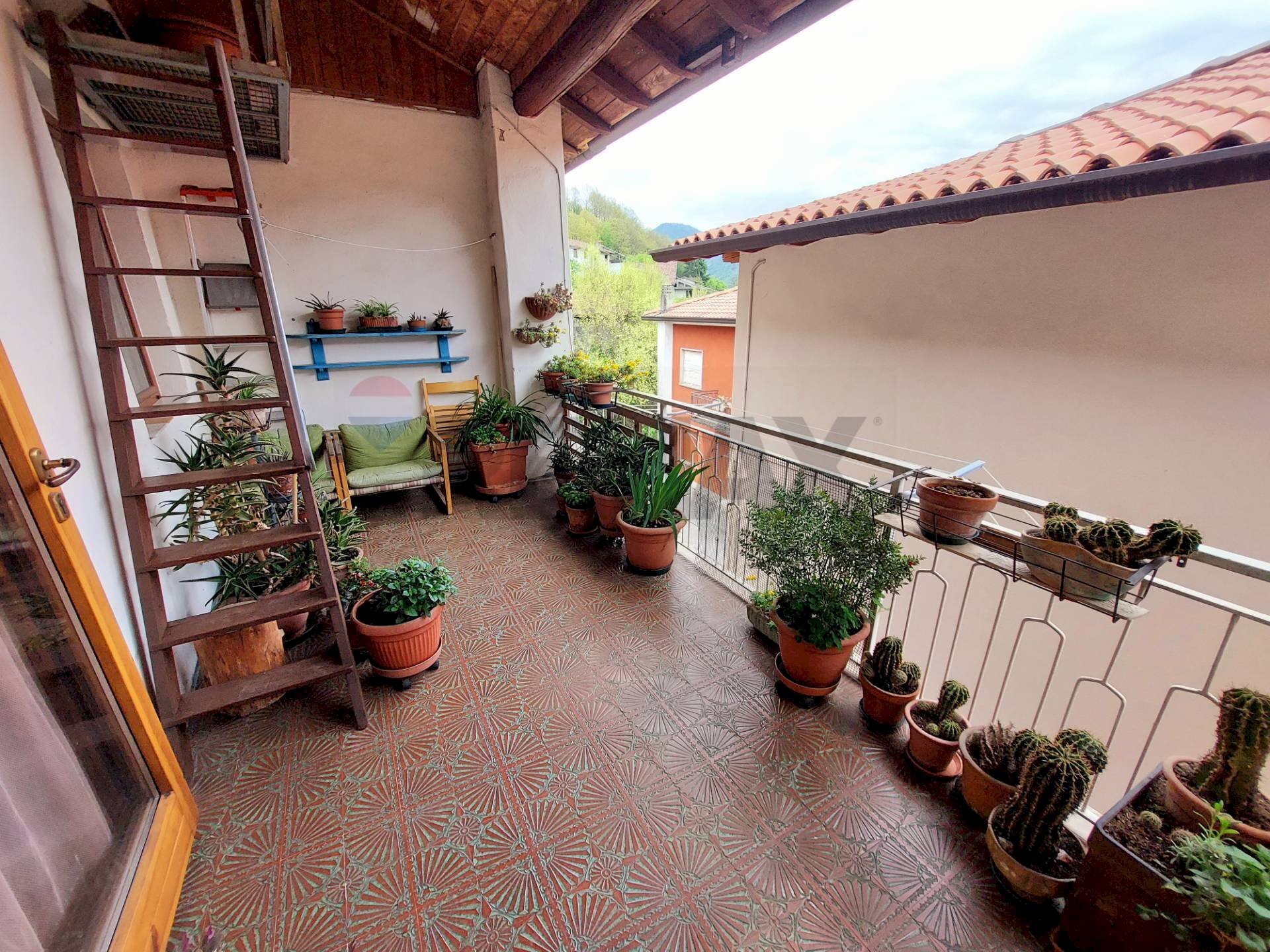 Balcone - Casa semi indipendente Endine Gaiano - foto 3