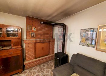 Soggiorno - Casa semi indipendente Endine Gaiano - foto 11