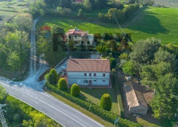 Casa all\'aperto - Rustico Via San Vincenzo
 
79, Polverigi - foto 2