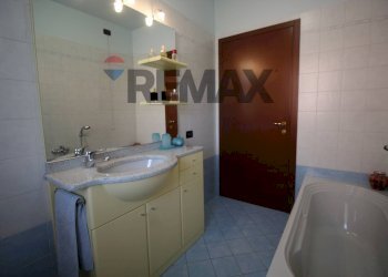 Bagno - Three-room apartment VIA PALMANOVA
 
16, Bonate Sopra - photo 25