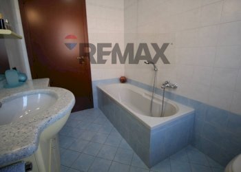 Bagno - Three-room apartment VIA PALMANOVA
 
16, Bonate Sopra - photo 27