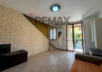 Soggiorno - Villa a Schiera Calvenzano - foto 9