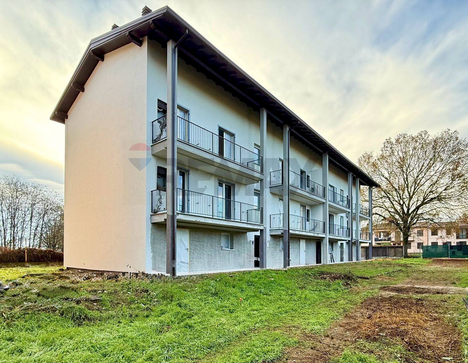 Edificio all\'aperto - Trilocale Albuzzano - foto 3