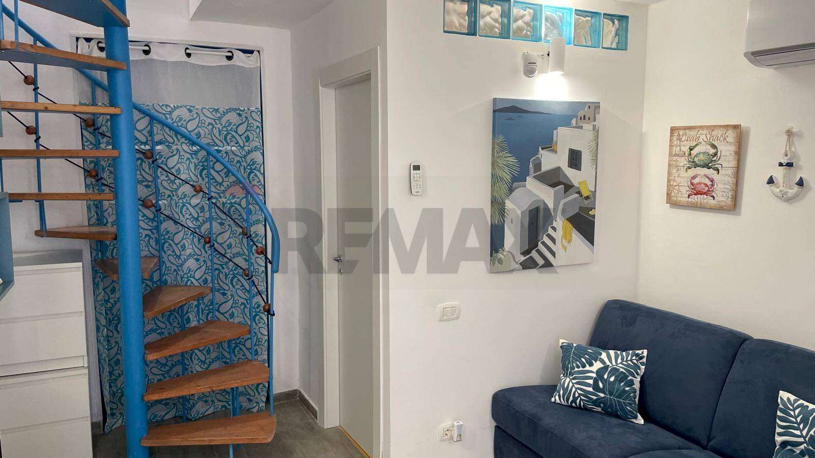 soggiorno e cucina - Appartamento Via Chirurgo dell'Erba
 
87, Vieste - foto 3