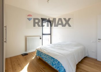 Camera / camera da letto - Trilocale Piazza della Repubblica
 
16, Fidenza - foto 24