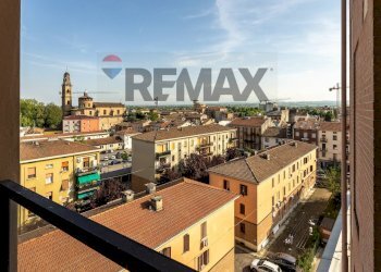 Edificio all\'aperto - Trilocale Piazza della Repubblica
 
16, Fidenza - foto 34