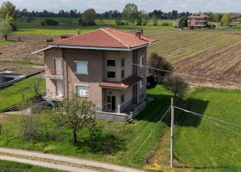 foto con drone - Casa indipendente Via Curetti
 
17, Mondovì - foto 1