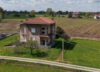 Foto 13 - Casa indipendente Via Curetti
 
17, Mondovì - foto 10