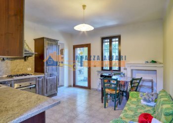 Foto 19 - Villa via per cedrate, Cavaria con Premezzo - foto 19