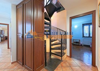 Foto 32 - Villa via per cedrate, Cavaria con Premezzo - foto 32