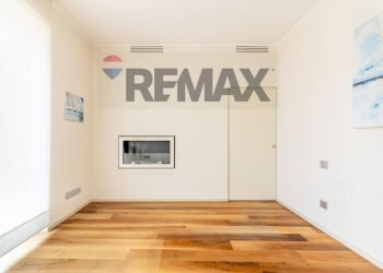 Stanza vuota - Trilocale VIa Andrea Costa
 
11, Milano - foto 9