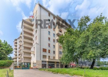 Edificio all\'aperto - Trilocale VIa Andrea Costa
 
11, Milano - foto 15