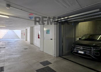 Parcheggio - Trilocale Via Statuto
 
8a, Giussano - foto 33
