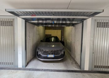 Parcheggio - Trilocale Via Statuto
 
8a, Giussano - foto 36