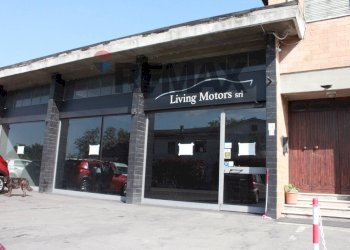 Edificio all\'aperto - Locale Commerciale via matteotti
 
68, Noceto - foto 4