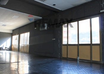 edificio commerciale - Locale Commerciale via matteotti
 
68, Noceto - foto 14