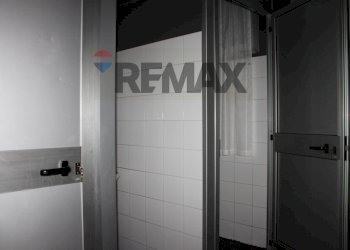 Bagno - Locale Commerciale via matteotti
 
68, Noceto - foto 24