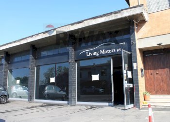 Edificio all\'aperto - Locale Commerciale via matteotti
 
68, Noceto - foto 30