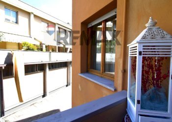 Balcone - Bilocale Via Rosa Romeo
 
1, Sala Baganza - foto 29