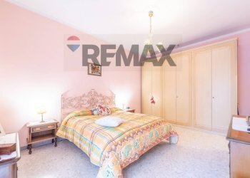 Camera / camera da letto - Four-room apartment Via Enrico Fermi, Roma - photo 14