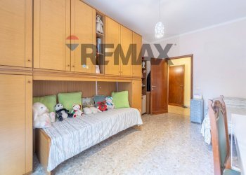 Camera / camera da letto - Four-room apartment Via Enrico Fermi, Roma - photo 22