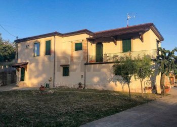 Casa all\'aperto - Casa indipendente Fontanarosa - foto 1