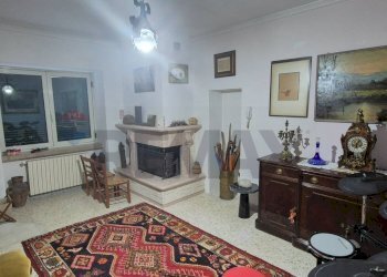 Soggiorno - Casa indipendente Fontanarosa - foto 14
