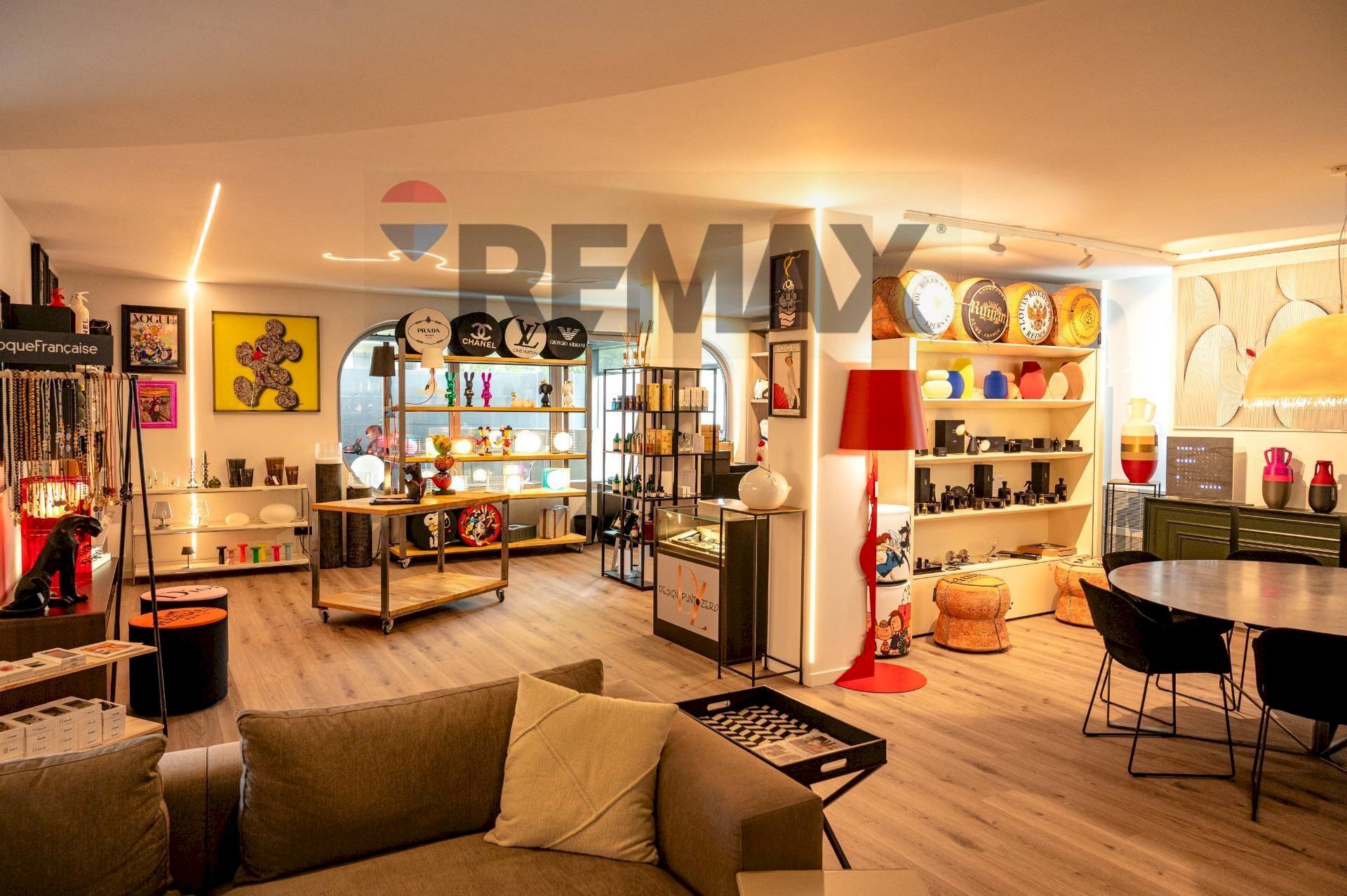 Soggiorno - Office Via nannetti
 
10, Busto Arsizio - photo 2
