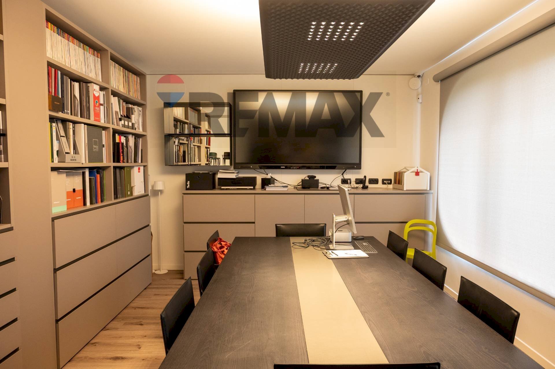 Sala da pranzo - Office Via nannetti
 
10, Busto Arsizio - photo 3