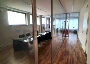 Hall / corridoio - Ufficio Via nannetti
 
10, Busto Arsizio - foto 6