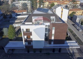 Edificio all\'aperto - Ufficio Via nannetti
 
10, Busto Arsizio - foto 14