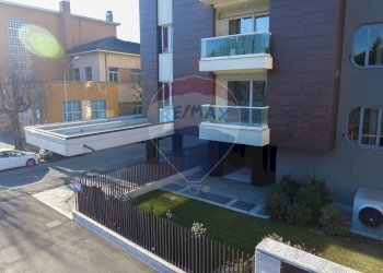 Edificio all\'aperto - Ufficio Via nannetti
 
10, Busto Arsizio - foto 17