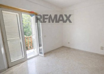 Stanza vuota - Trilocale Via Vecchia San Rocco
 
35, Napoli - foto 7