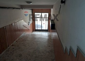 Hall / corridoio - Trilocale via Repubblica
 
8, Afragola - foto 13