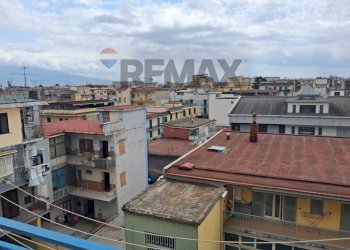 Edificio all\'aperto - Trilocale via Repubblica
 
8, Afragola - foto 2