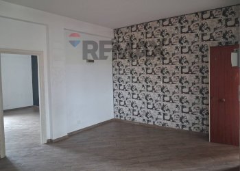 Stanza vuota - Trilocale via Repubblica
 
8, Afragola - foto 15