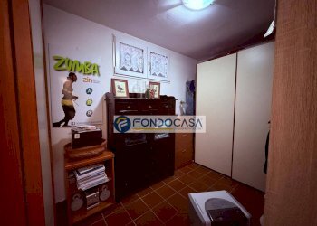 terza camera/studio - Villa a Schiera via pietro pellegrini
 
13, Massa - foto 40