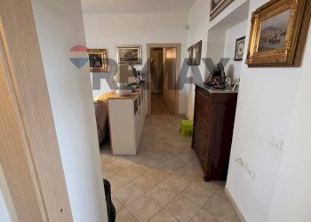 Hall / corridoio - Trilocale Minturno - foto 4